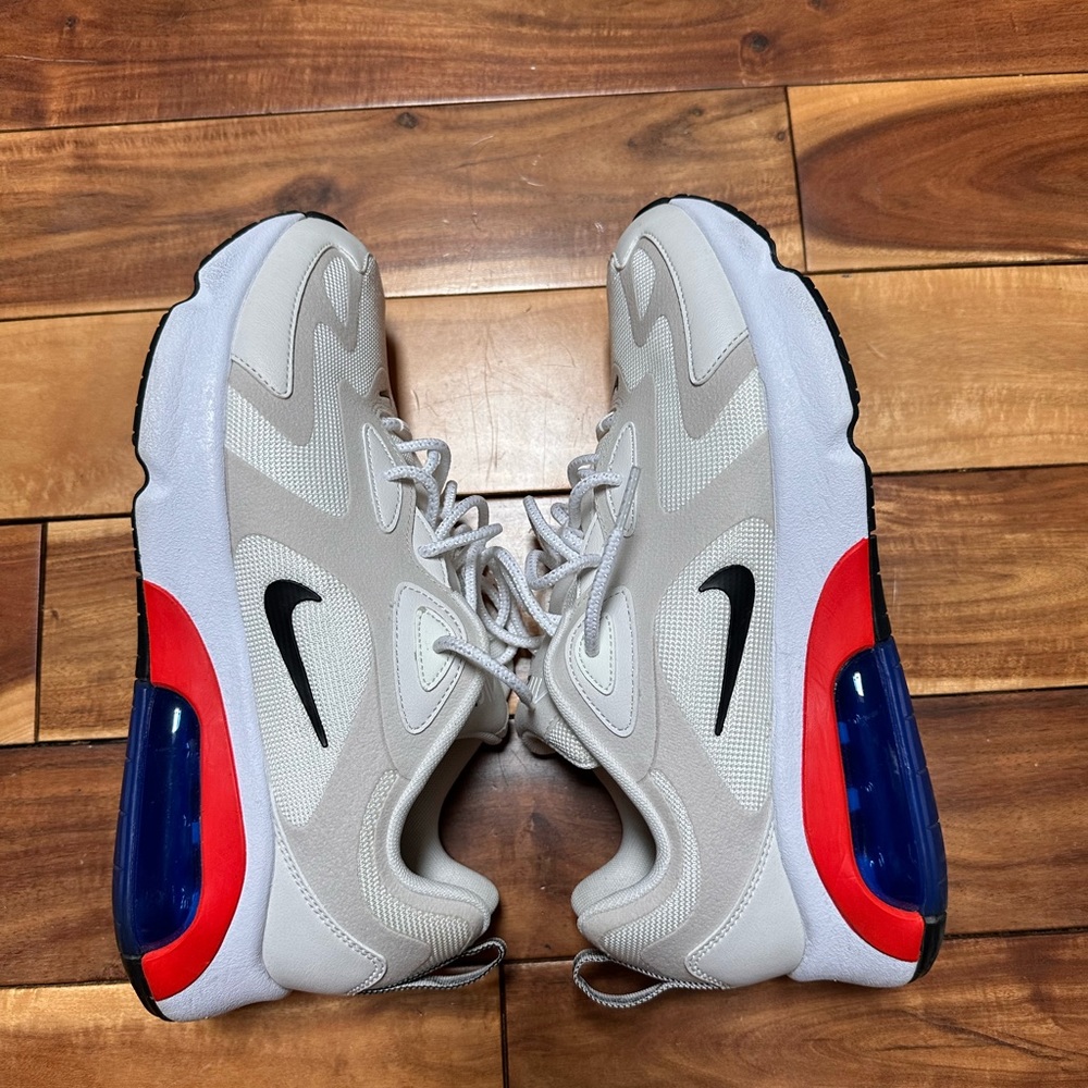 Nike Air Max 200